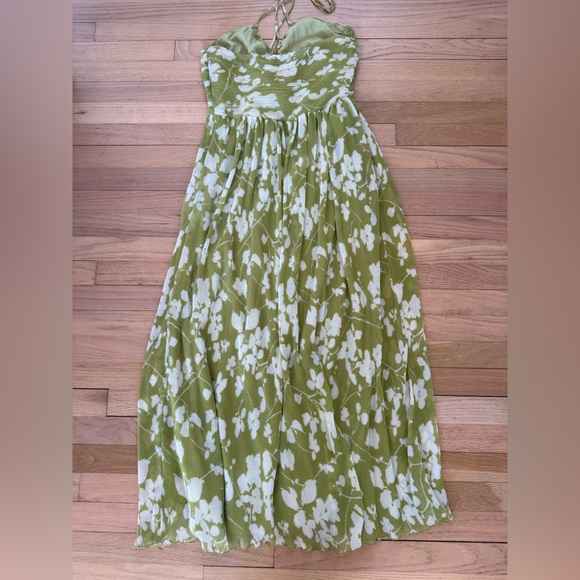 Abercrombie & Fitch Medium Green Floral Pleated Halter Maxi Dress - Picture 5 of 6